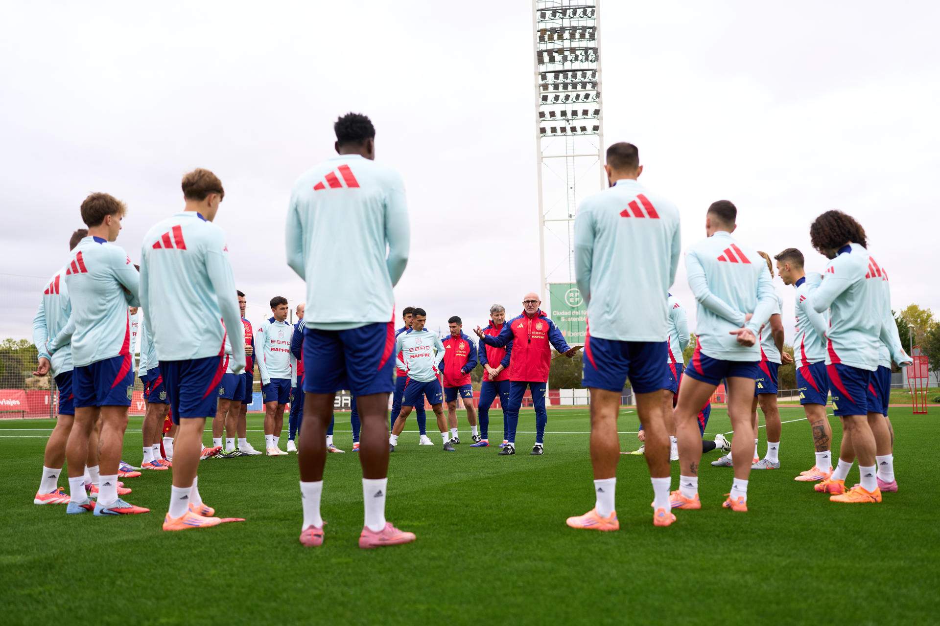 El Barça maldice a España y sigue sumando lesionados: Ferran Torres, la última víctima