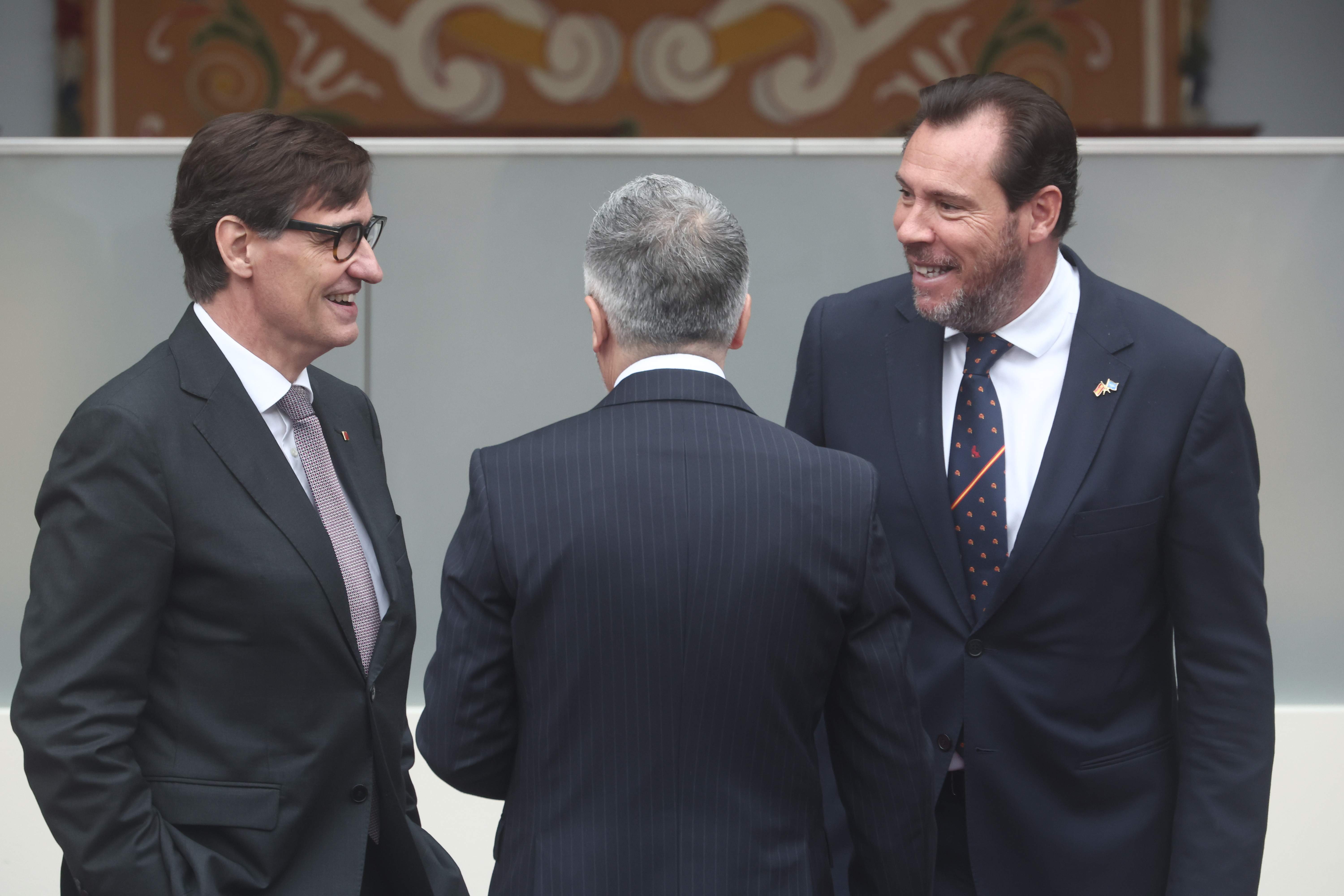 Puigdemont carrega contra Illa per anar al 12-O a Madrid hores abans dels aiguats: "On era el president?"