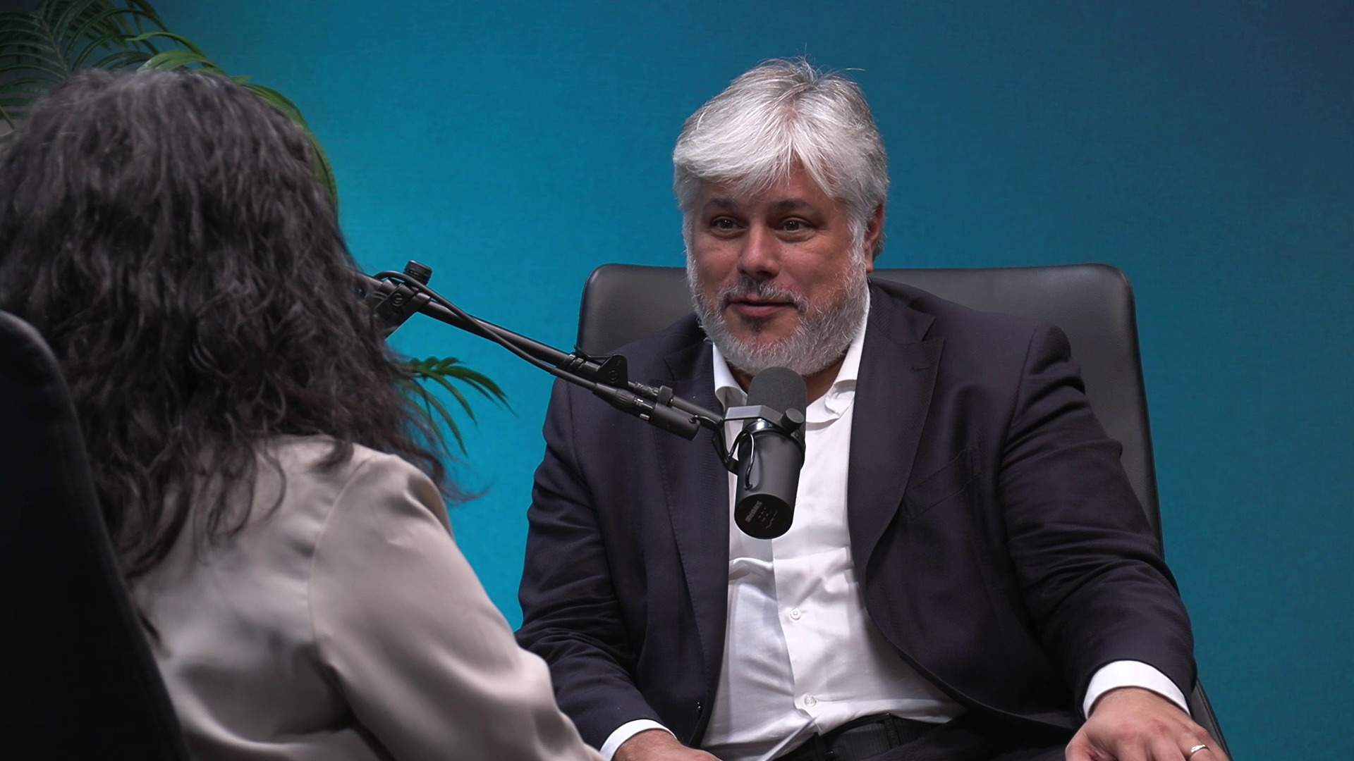 Albet Batet acusa a Illa de vetar el Acuerdo de Bruselas: "El tripartito PSC, PP y Vox sigue bien vivo"