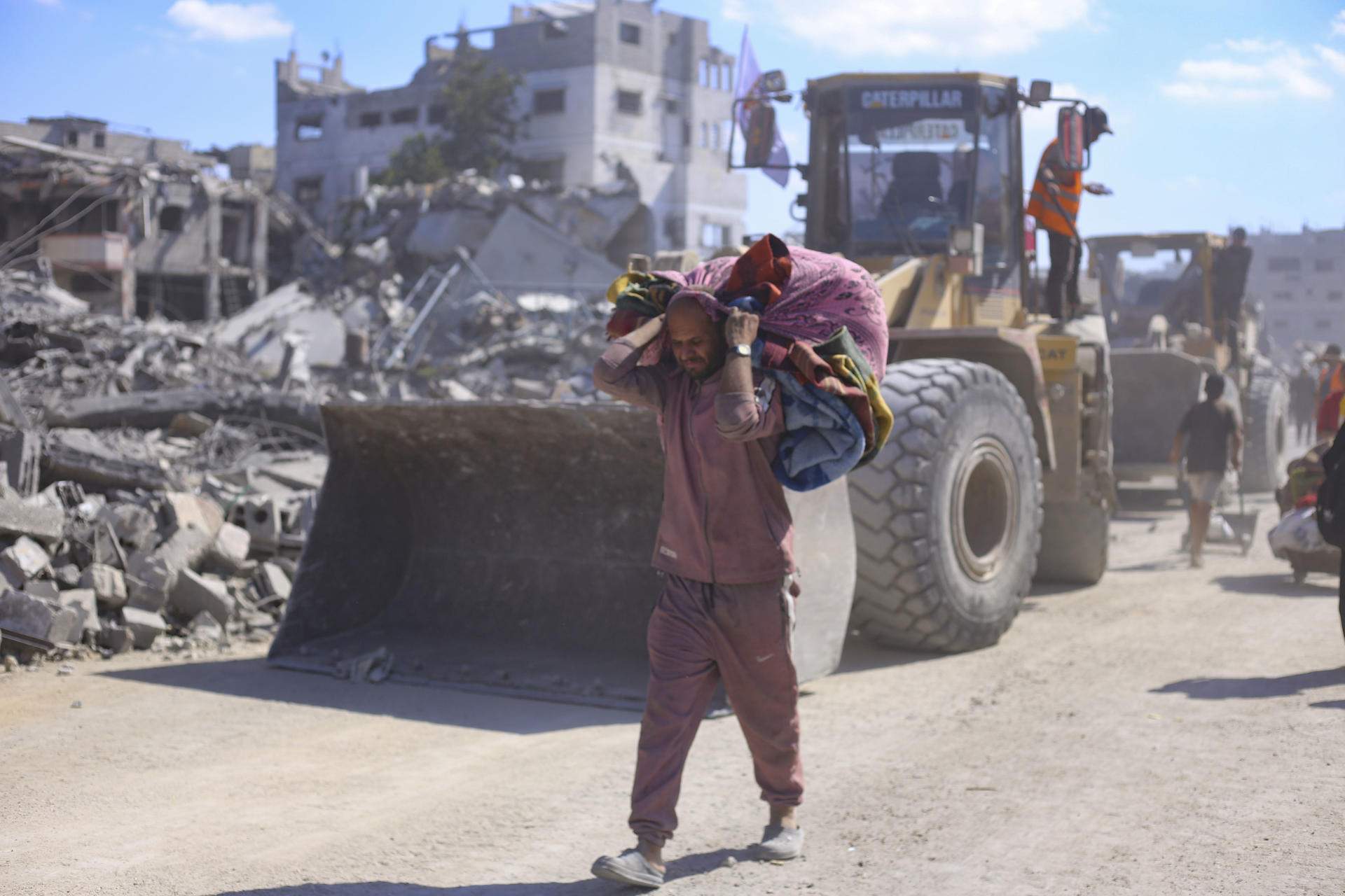 El día después de la firma del alto el fuego en Gaza: los rehenes regresan y comienza la reconstrucción