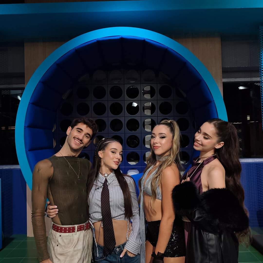 Carlos, Cristina, Laura y Judit amigos OT 2025