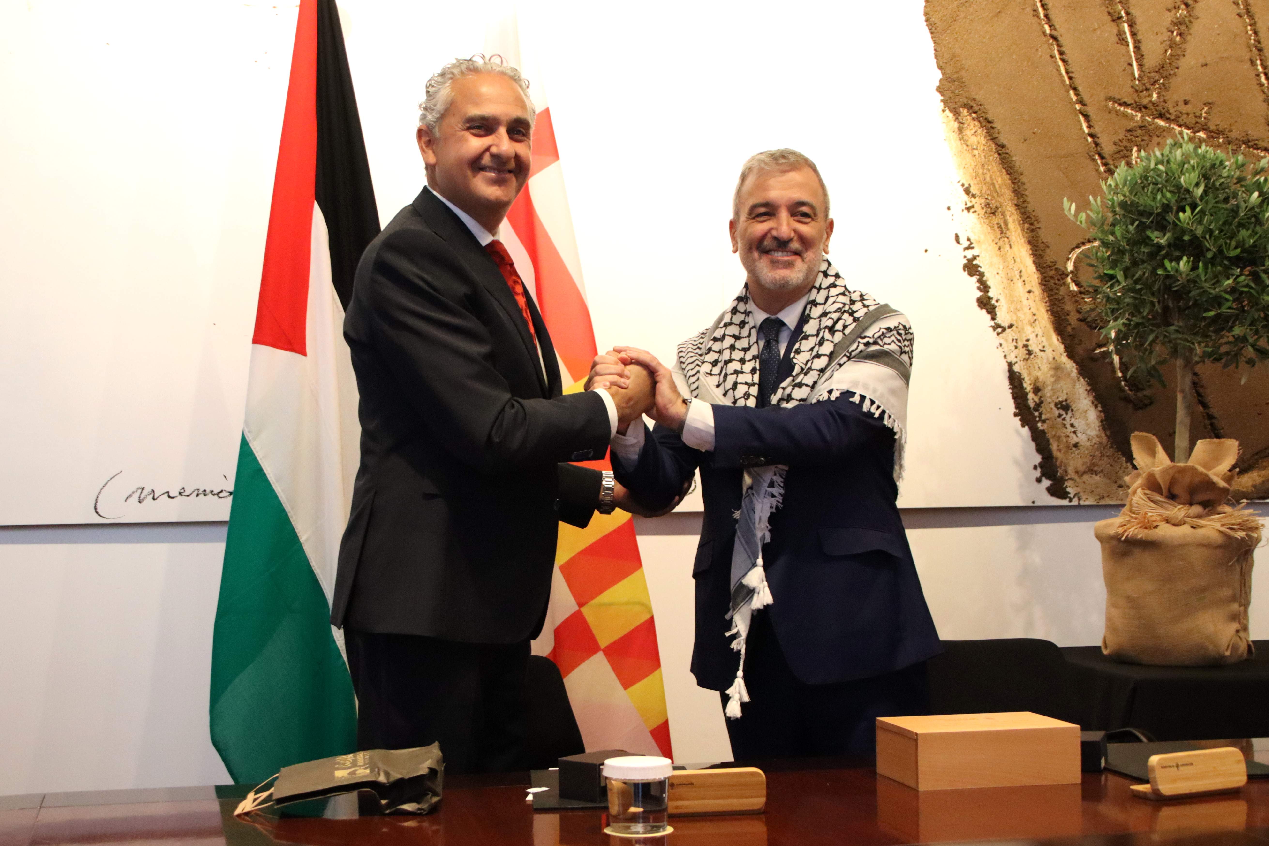 Collboni y el alcalde de Ramala ACN Collboni y el alcalde de Ramala ACN