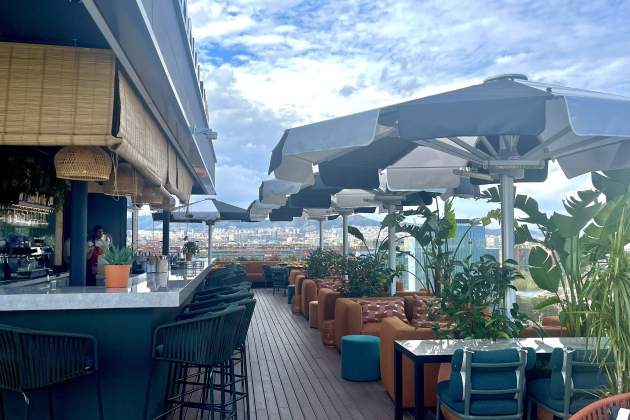 Terraza exterior del restaurante Sisi Foto Emma Porta Terraza exterior del restaurante Sisi Foto Emma Porta