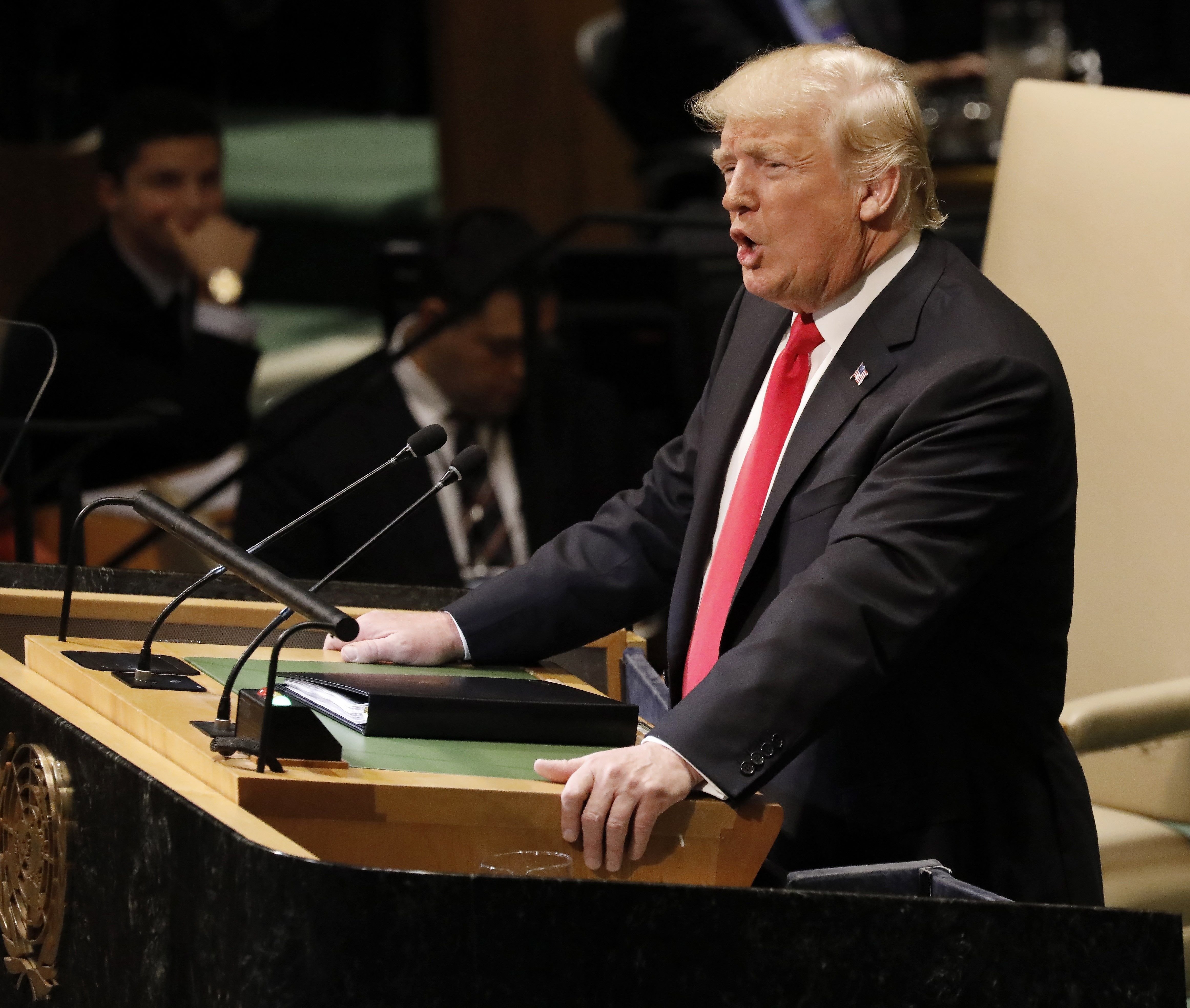 Trump rechaza la "globalización" y abraza el "patriotismo" en la ONU