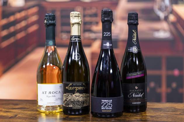 Laura Serrano, vins Corpinnat esta de moda / Foto: Carlos Baglietto Laura Serrano, vins Corpinnat esta de moda / Foto: Carlos Baglietto