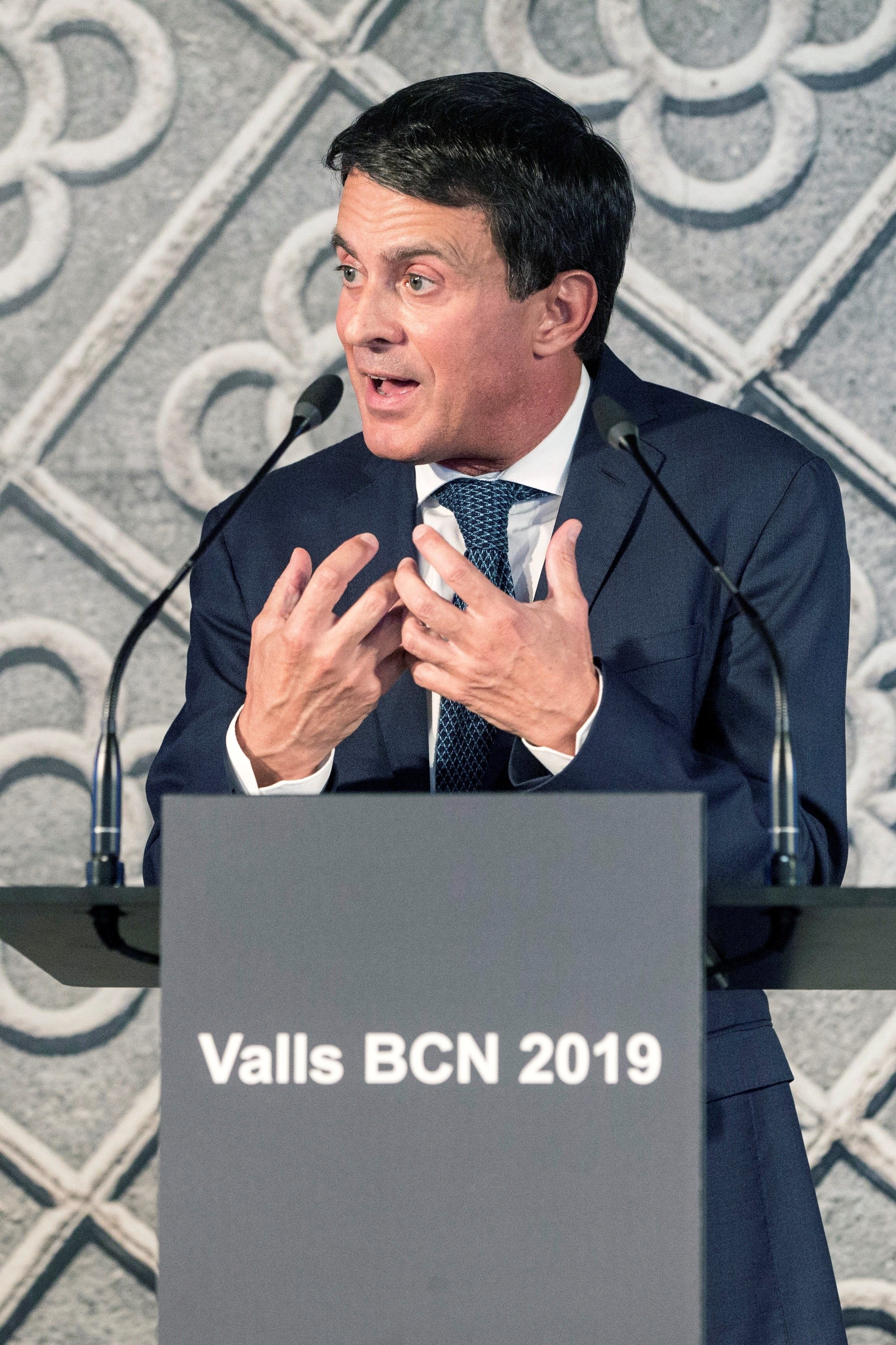Valls: "Silenciar el castellà és silenciar Catalunya"