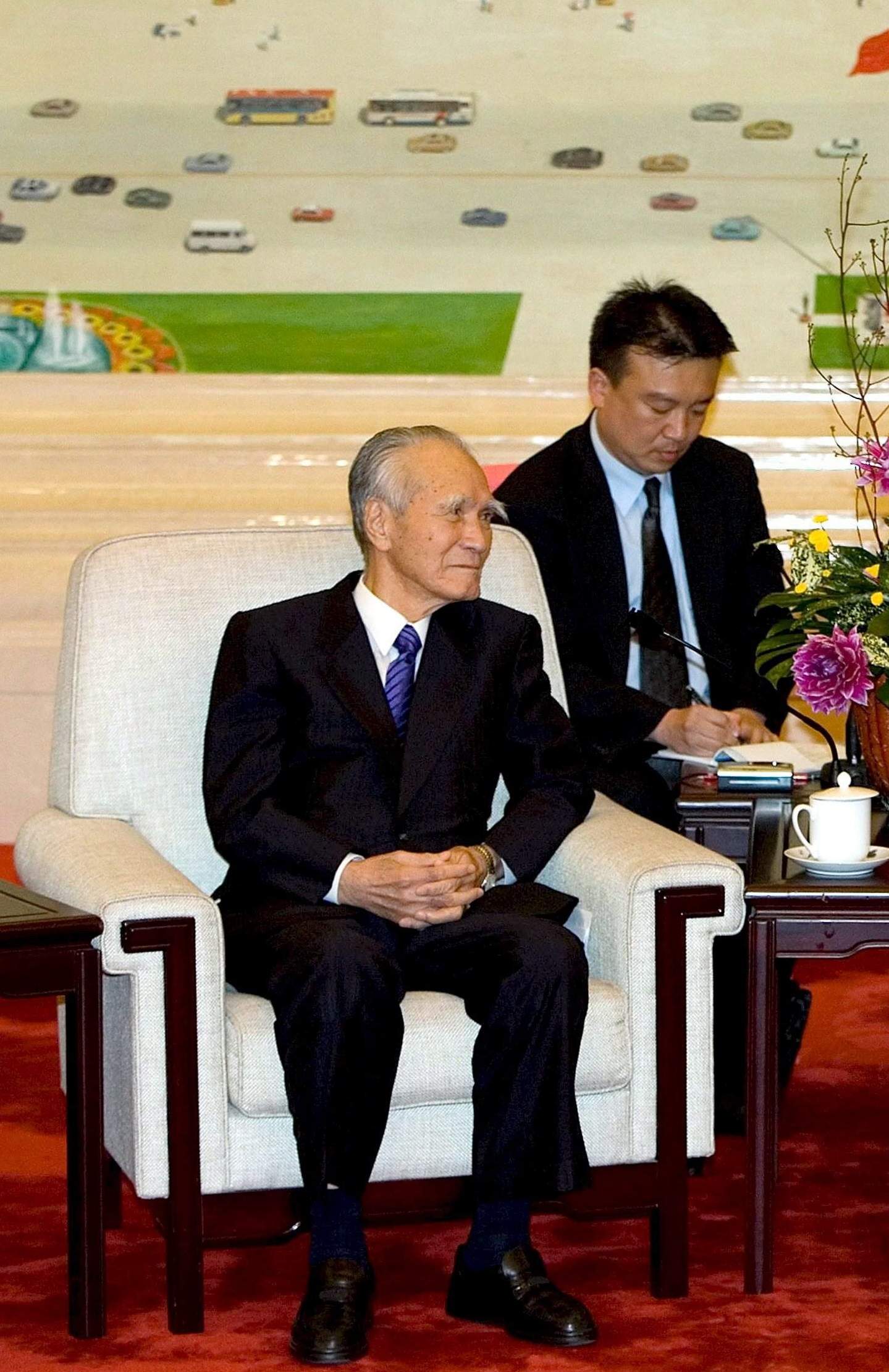 Mor Tomiichi Murayama, el primer ministre japonès que va demanar perdó pels crims de guerra, a 101 anys