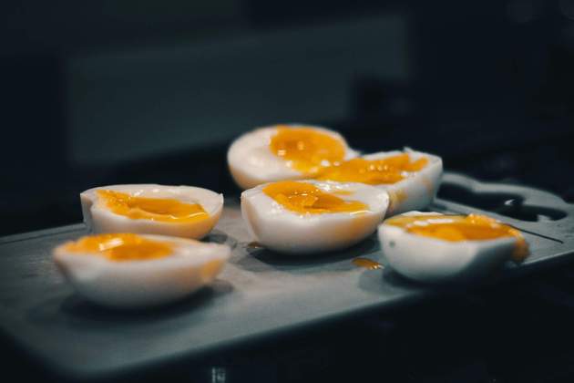 Curiosa relación entre huevos y ciclo lunar / Foto: Unsplash Curiosa relación entre huevos y ciclo lunar / Foto: Unsplash