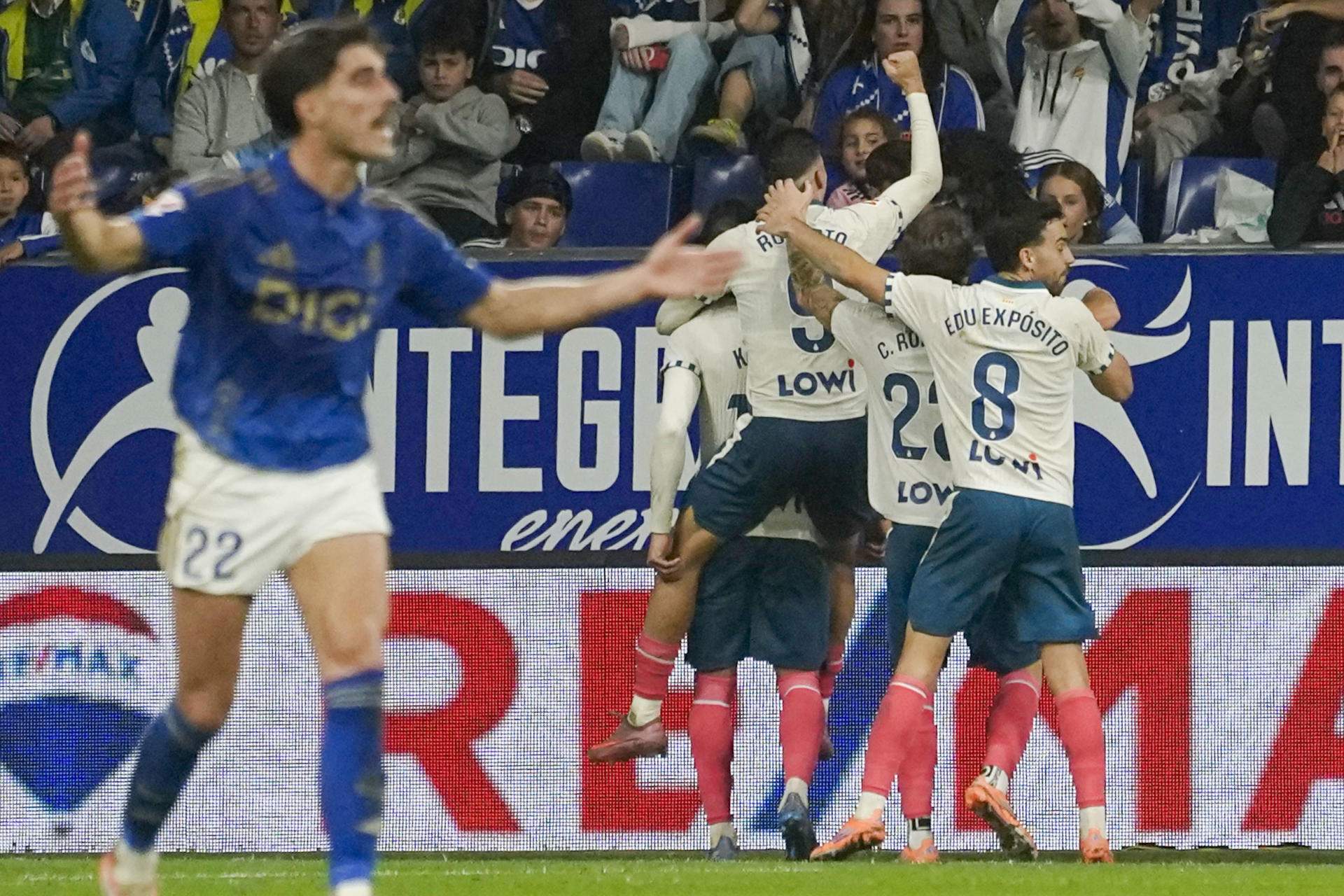 Un Espanyol tenaç es reivindica a Oviedo (0-2) i torna a estendre les ales a la Lliga