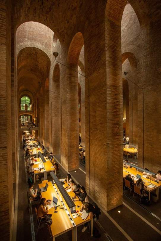 Biblioteca Dipòsit de les Aigües Biblioteca Dipòsit de les Aigües