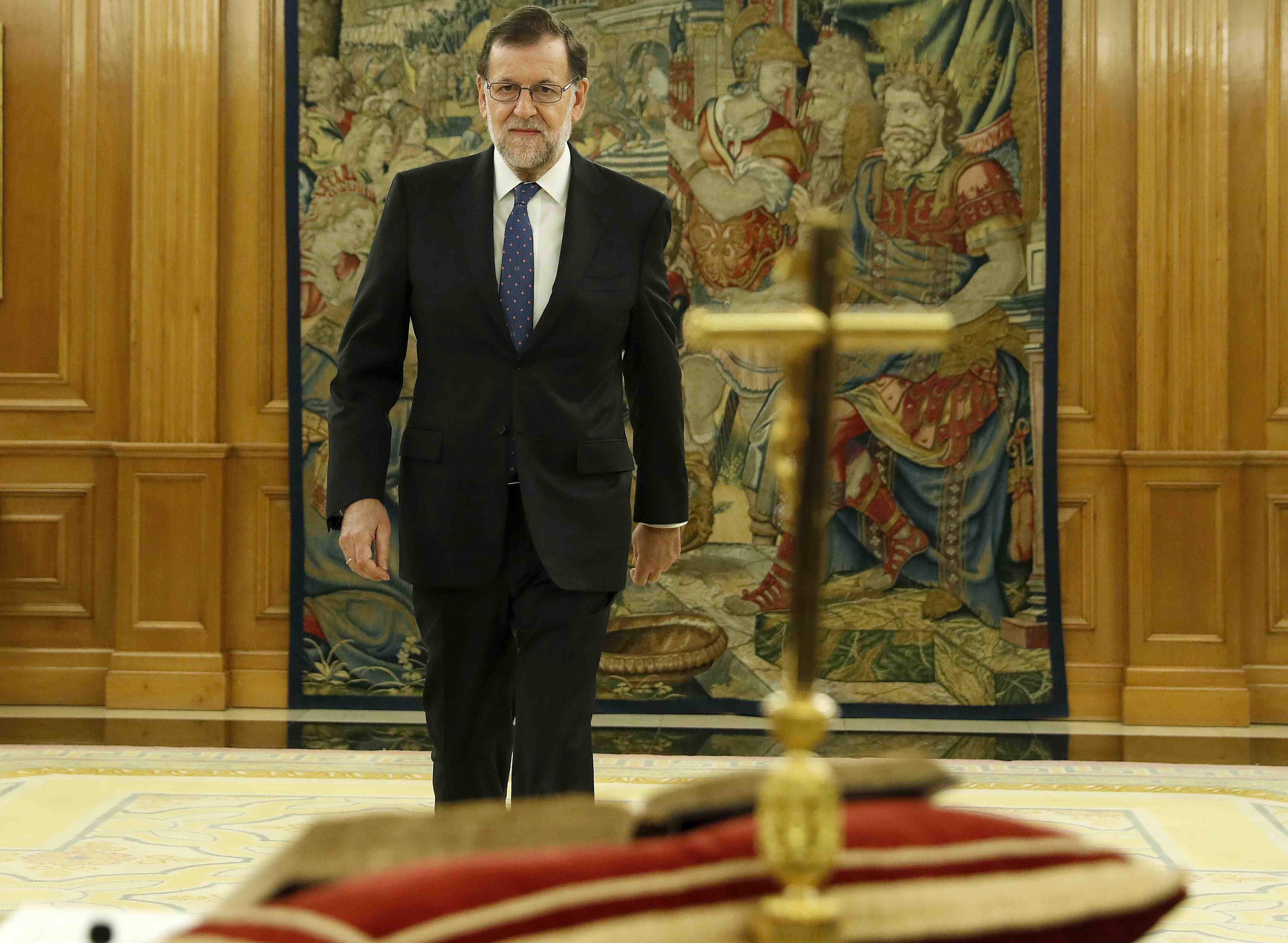 Rajoy col·loca Santamaría com a interlocutora amb Catalunya i dóna Defensa a Cospedal
