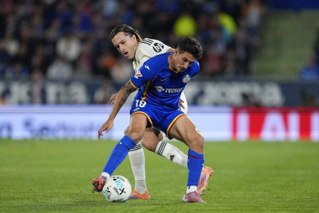 Álex Sancris Álvaro Carreras Getafe Real Madrid / Foto: EFE Álex Sancris Álvaro Carreras Getafe Real Madrid / Foto: EFE