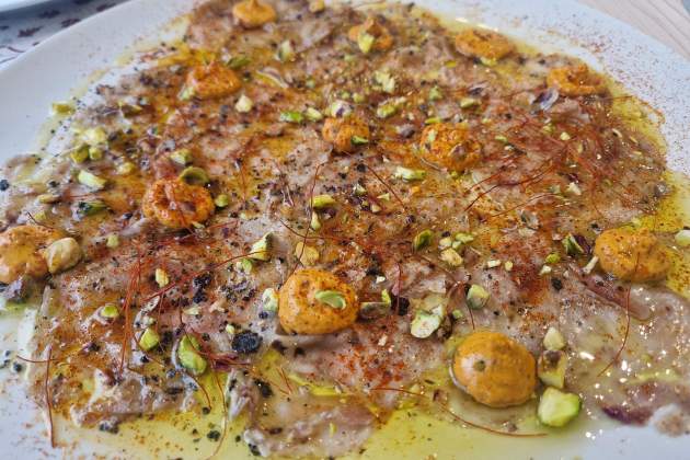 Carpaccio de pies de cerdo del restaurante Cram Foto Esmorzarsdeforquillacat Carpaccio de pies de cerdo del restaurante Cram Foto Esmorzarsdeforquillacat
