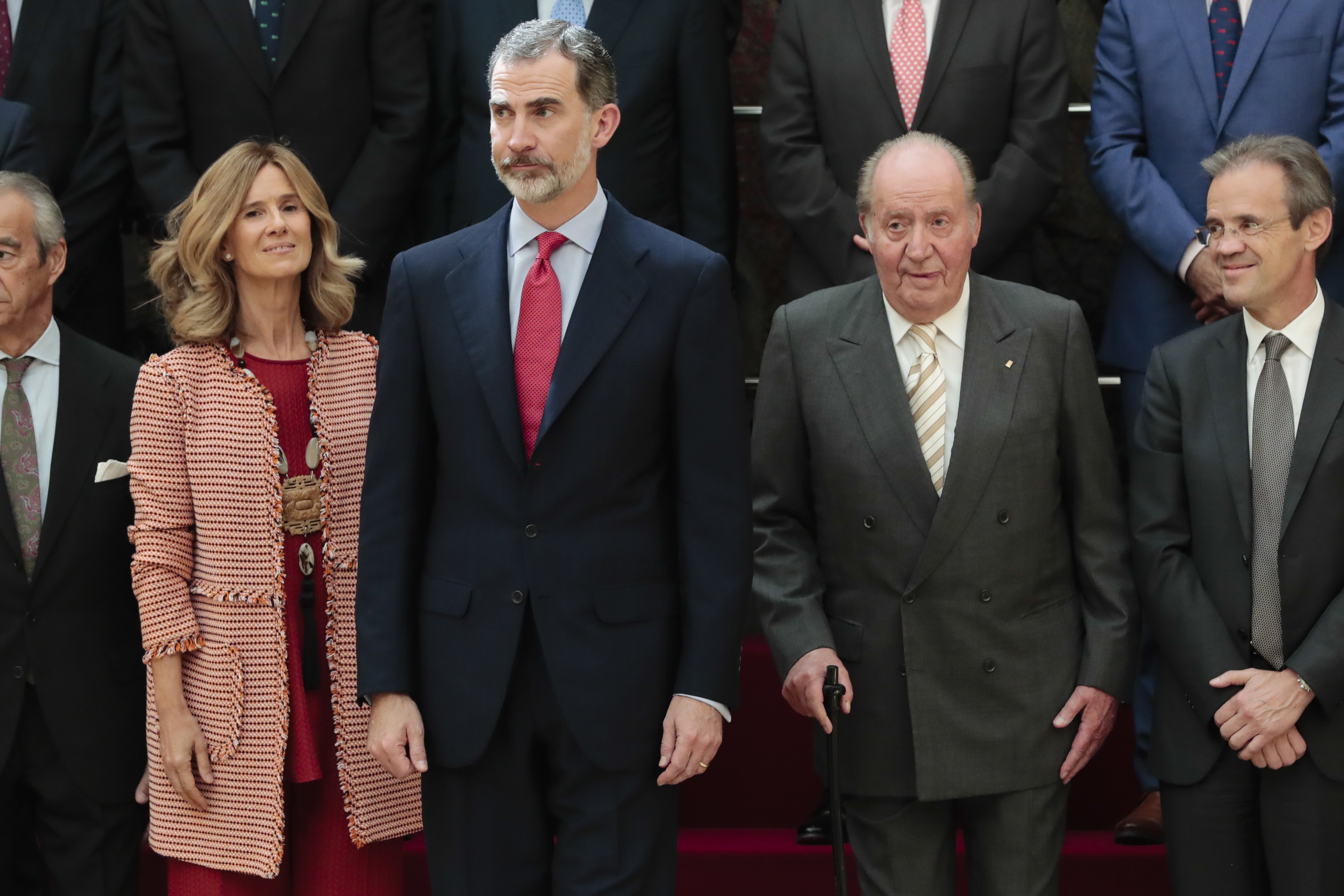 Cop de gràcia a la monarquia: un sondeig dona majoria absoluta per la república