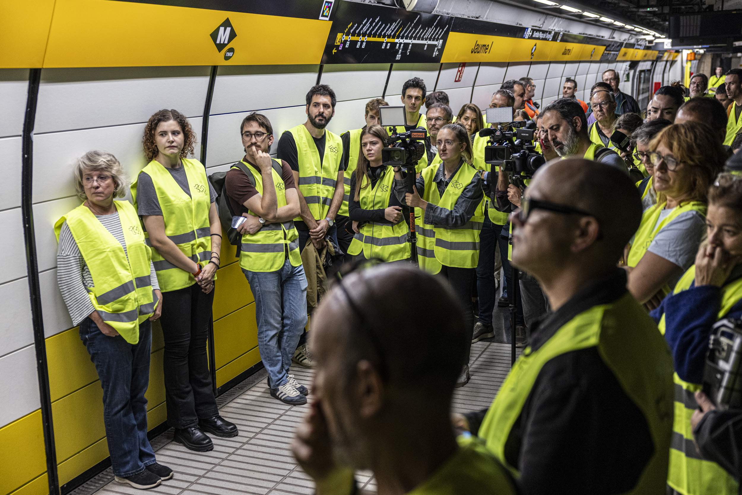 Hajime, japonès a Espanya, sobre les faltes de respecte: "Els espanyols converteixen el tren en discoteca"