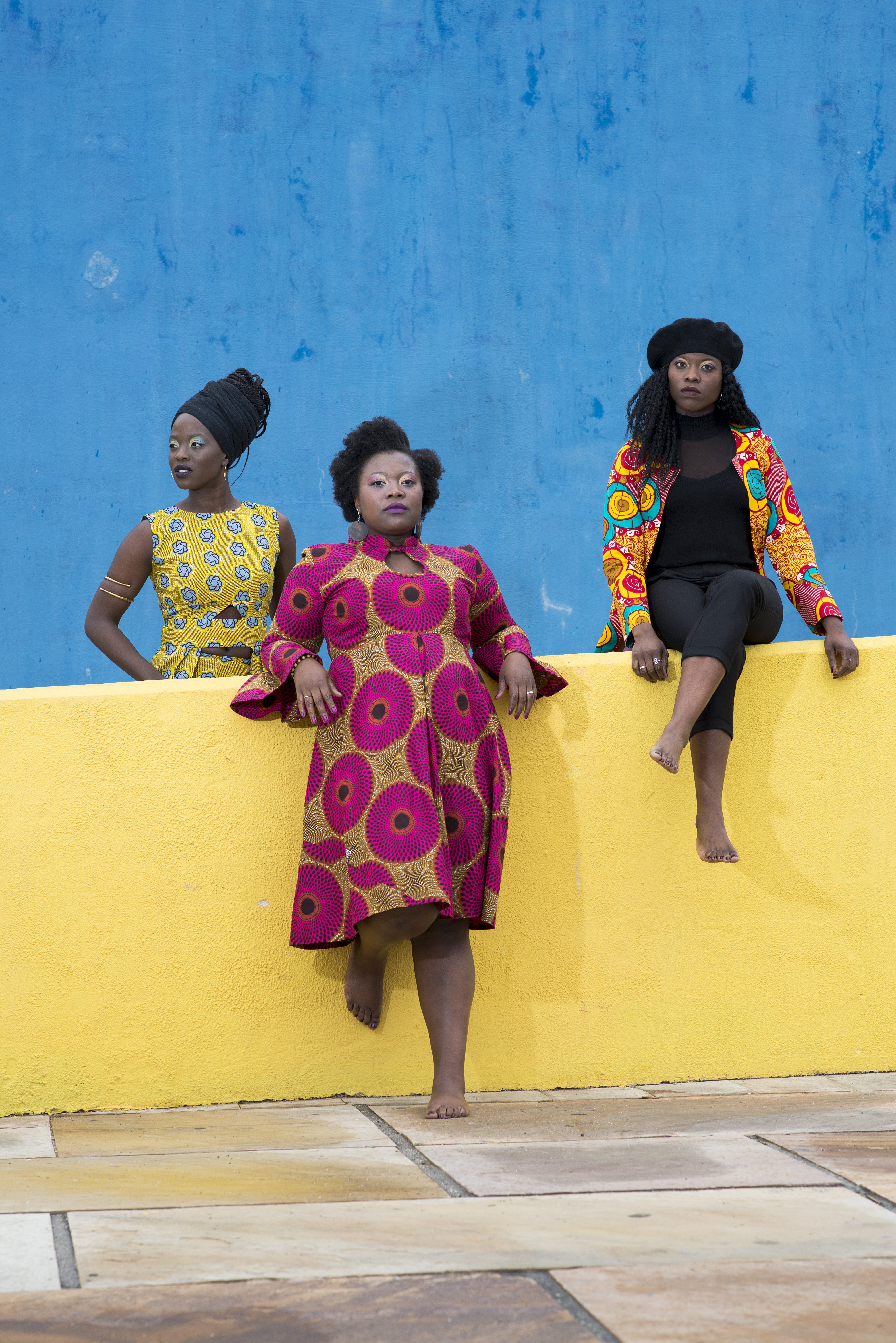 'The Sey Sisters' estrena disco con una fiesta al más puro estilo africano