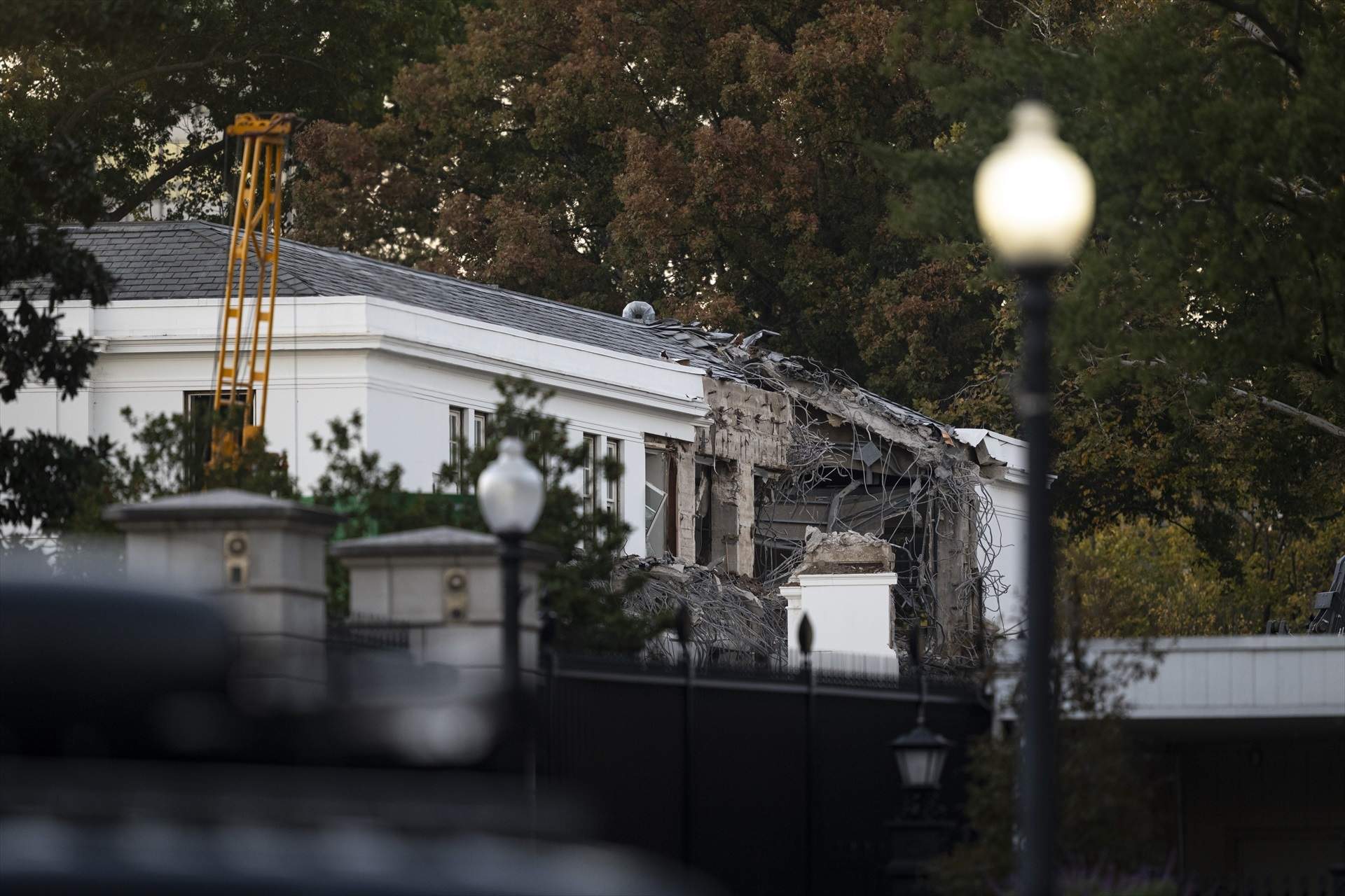 Trump derriba el ala este de la Casa Blanca para construir un salón de baile