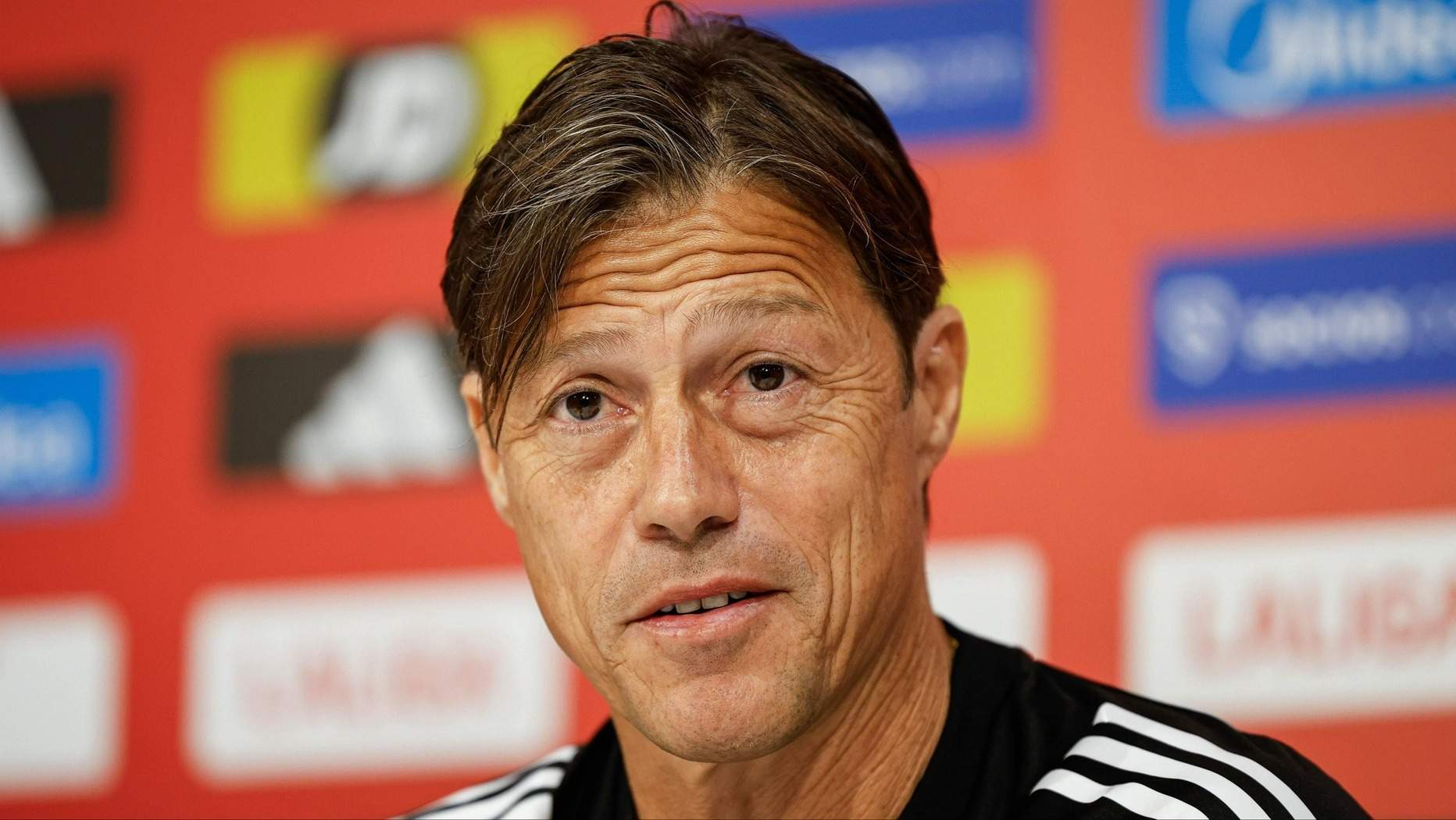 Matías Almeyda ya no es el técnico de moda, dos semanas después de ganar al Barça