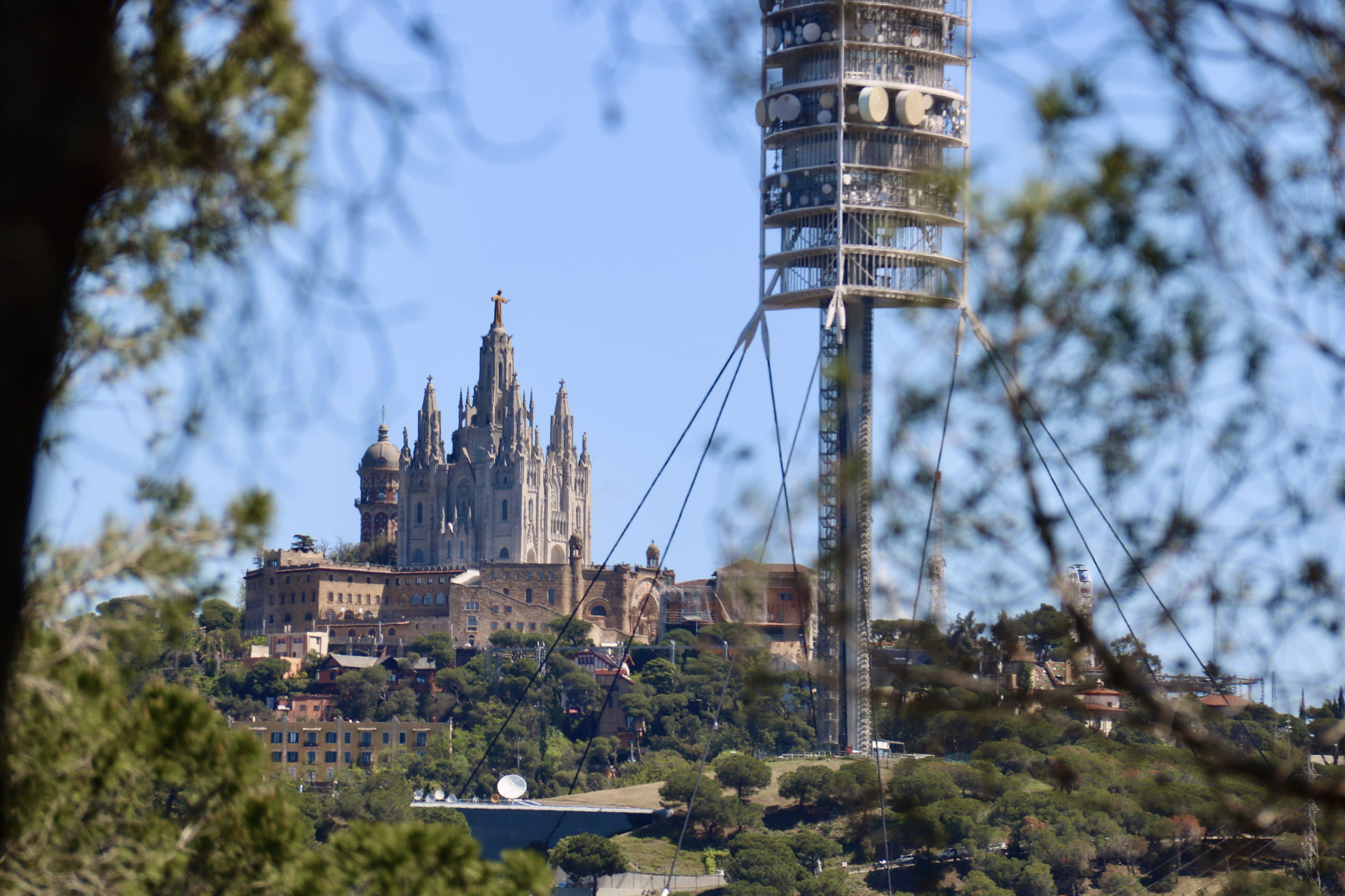 Quatre dies de vaga al Tibidabo: els treballadors reclamen un increment del 9% del sou