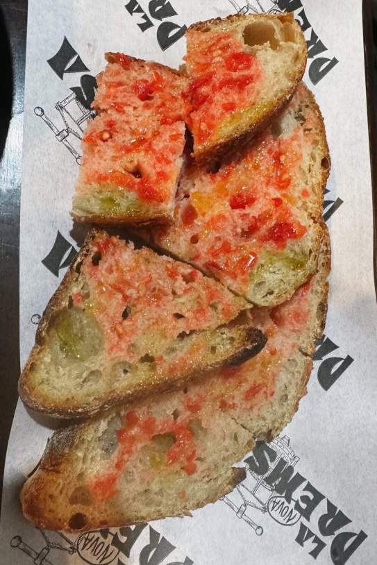 El pan con tomate de Aitana Bonmatí para cenar / Instagram El pan con tomate de Aitana Bonmatí para cenar / Instagram