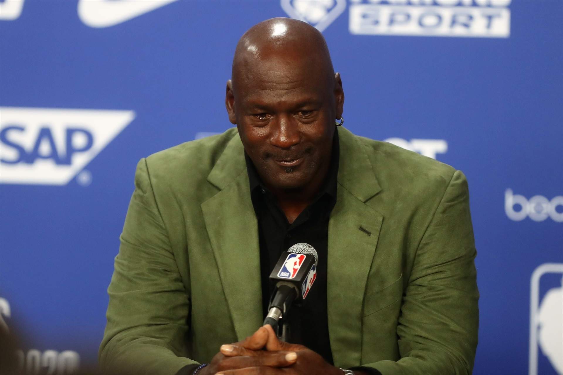Michael Jordan plora pel bàsquet: "Tant de bo pogués prendre una pastilla màgica i jugar avui"