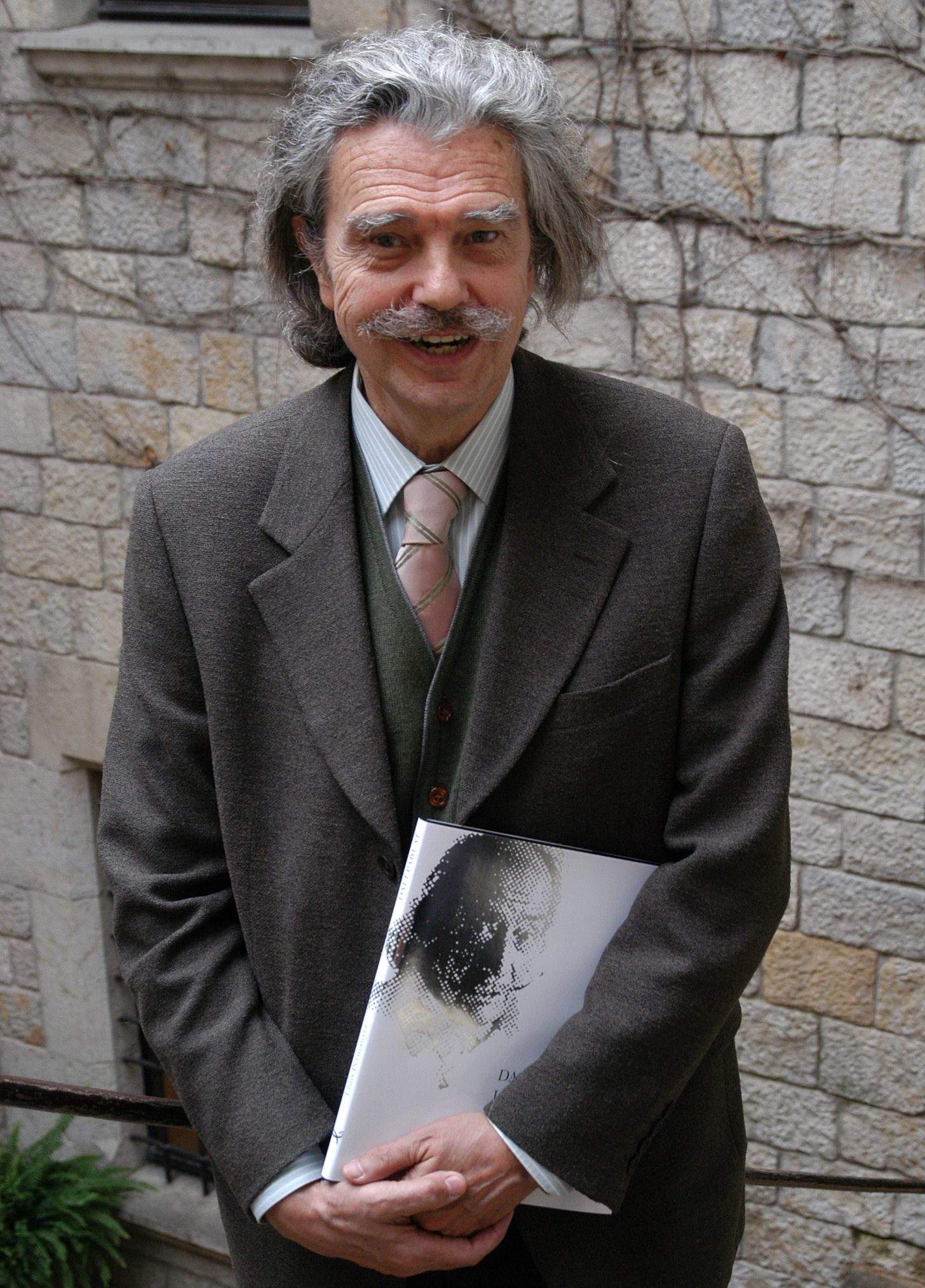 Muere Lluís Permanyer, periodista, escritor y cronista de Barcelona