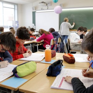 classe nens primaria escola - acn