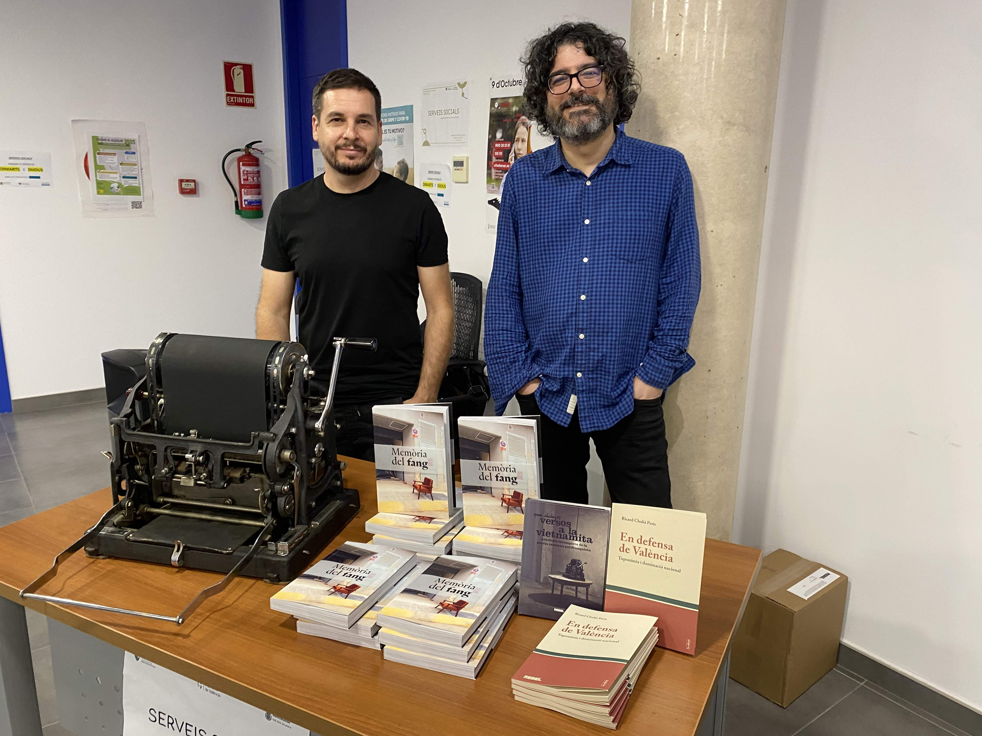 Pau Alabajos i Ricard Chulià: “L’endemà de la DANA tot era esfereïdor, no havia vist mai un cadàver” Pau Alabajos i Ricard Chulià: “L’endemà de la DANA tot era esfereïdor, no havia vist mai un cadàver”