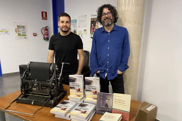 Ricard Chulià i Pau Alabajos llibre DANA   Editorial Rebel Ricard Chulià i Pau Alabajos llibre DANA   Editorial Rebel