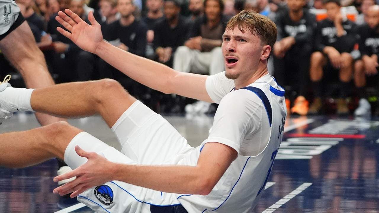 Jason Kidd pensa a carregar-se Cooper Flagg: el seu debut no va agradar gens i té substitut