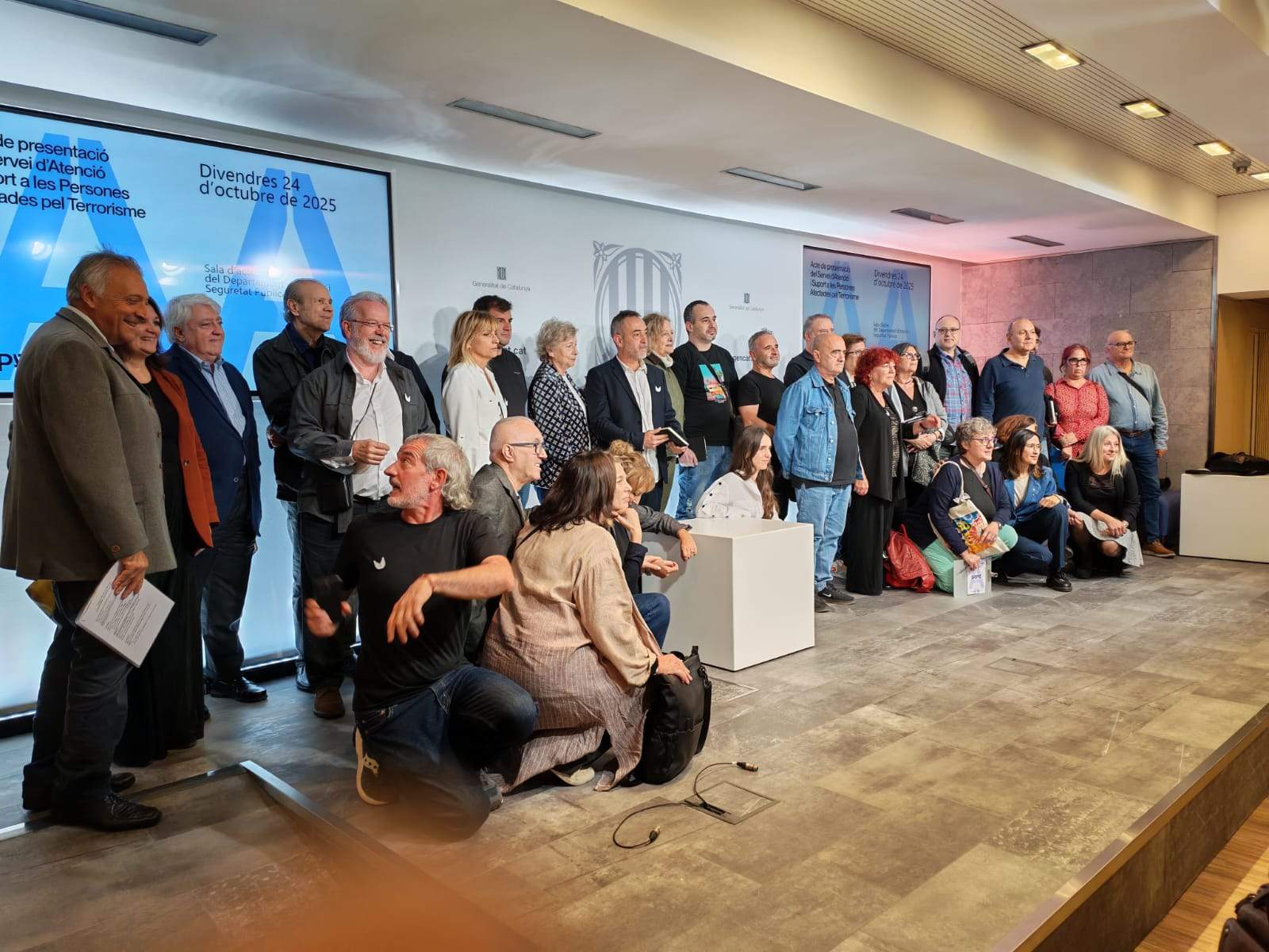 foto família vícitmes de terrorisme a Catalunya. foto família vícitmes de terrorisme a Catalunya.