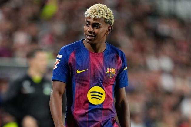 EuropaPress 6926846 lamine yamal of fc barcelona looks on during the spanish league laliga ea EuropaPress 6926846 lamine yamal of fc barcelona looks on during the spanish league laliga ea