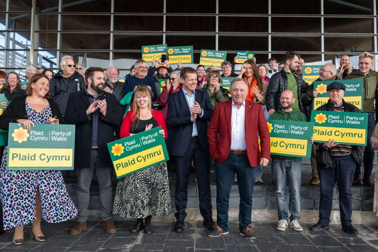Els independentistes gal·lesos guanyen les eleccions a un feu del laborisme davant la ultradreta