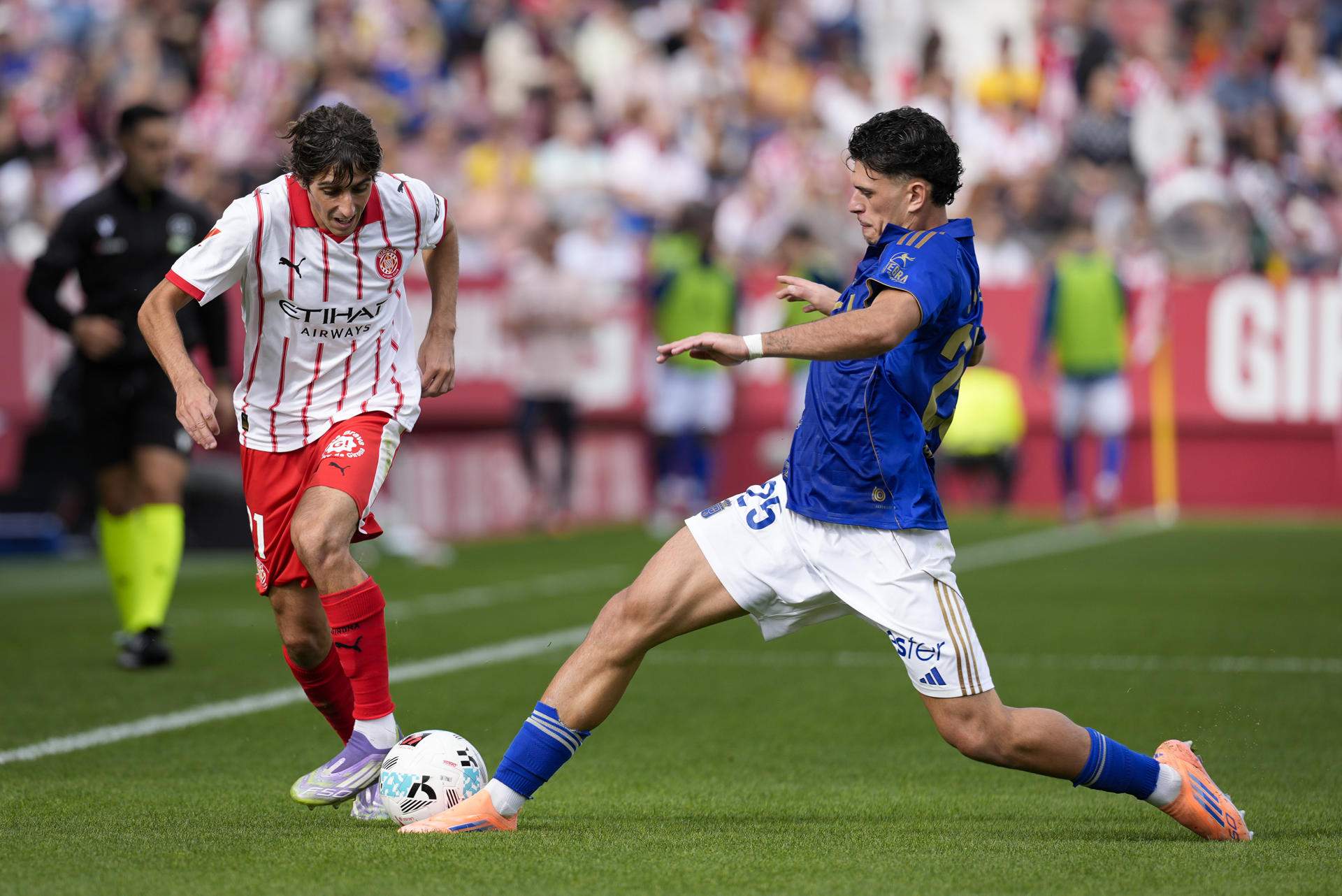 El Girona empata contra el Oviedo en Montilivi en un partido loco y continúa sin salir del pozo (3-3) El Girona empata contra el Oviedo en Montilivi en un partido loco y continúa sin salir del pozo (3-3)
