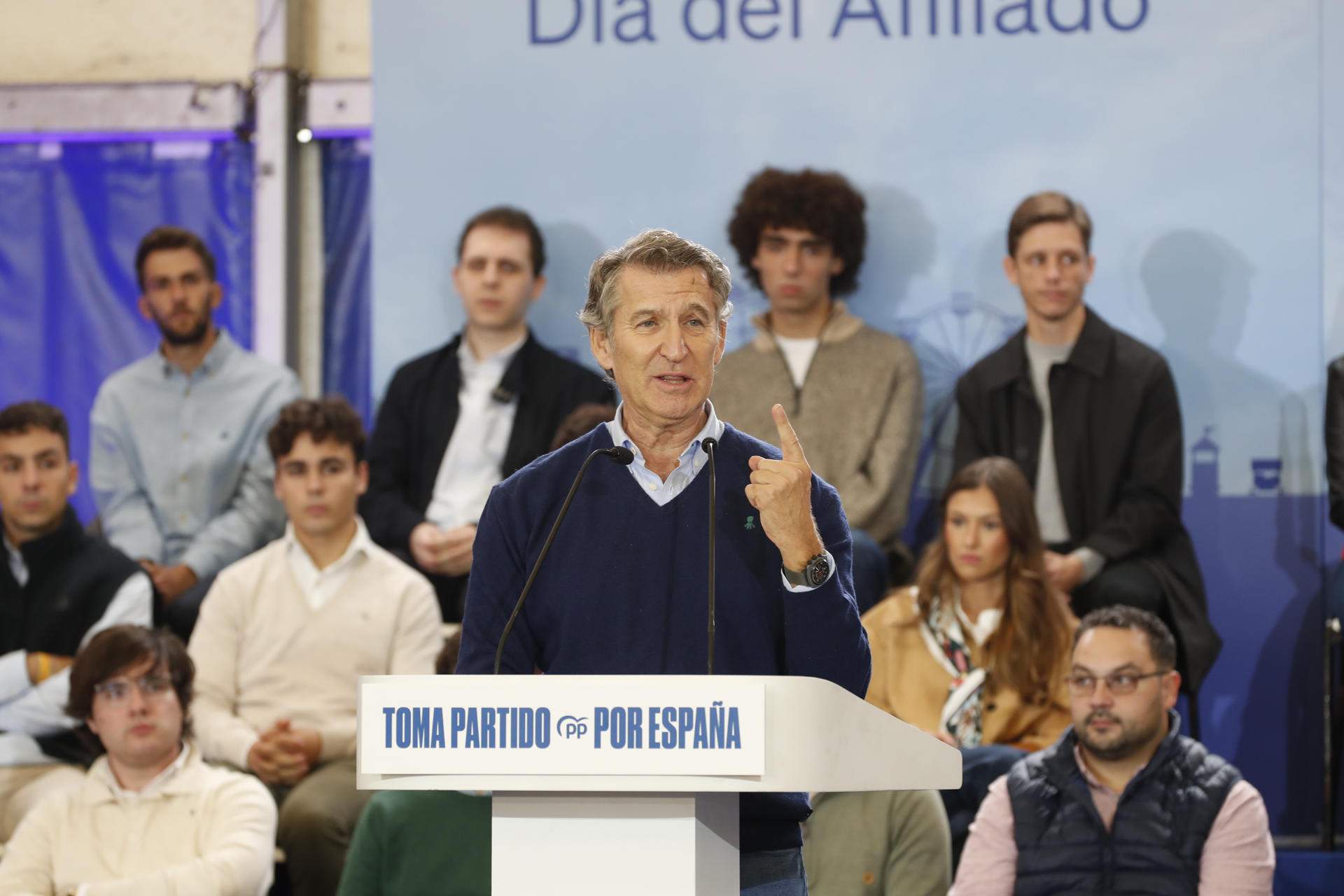 Feijóo avisa a Sánchez: "Tanto si dice la verdad como si miente, acabará en el juzgado" Feijóo avisa a Sánchez: "Tanto si dice la verdad como si miente, acabará en el juzgado"