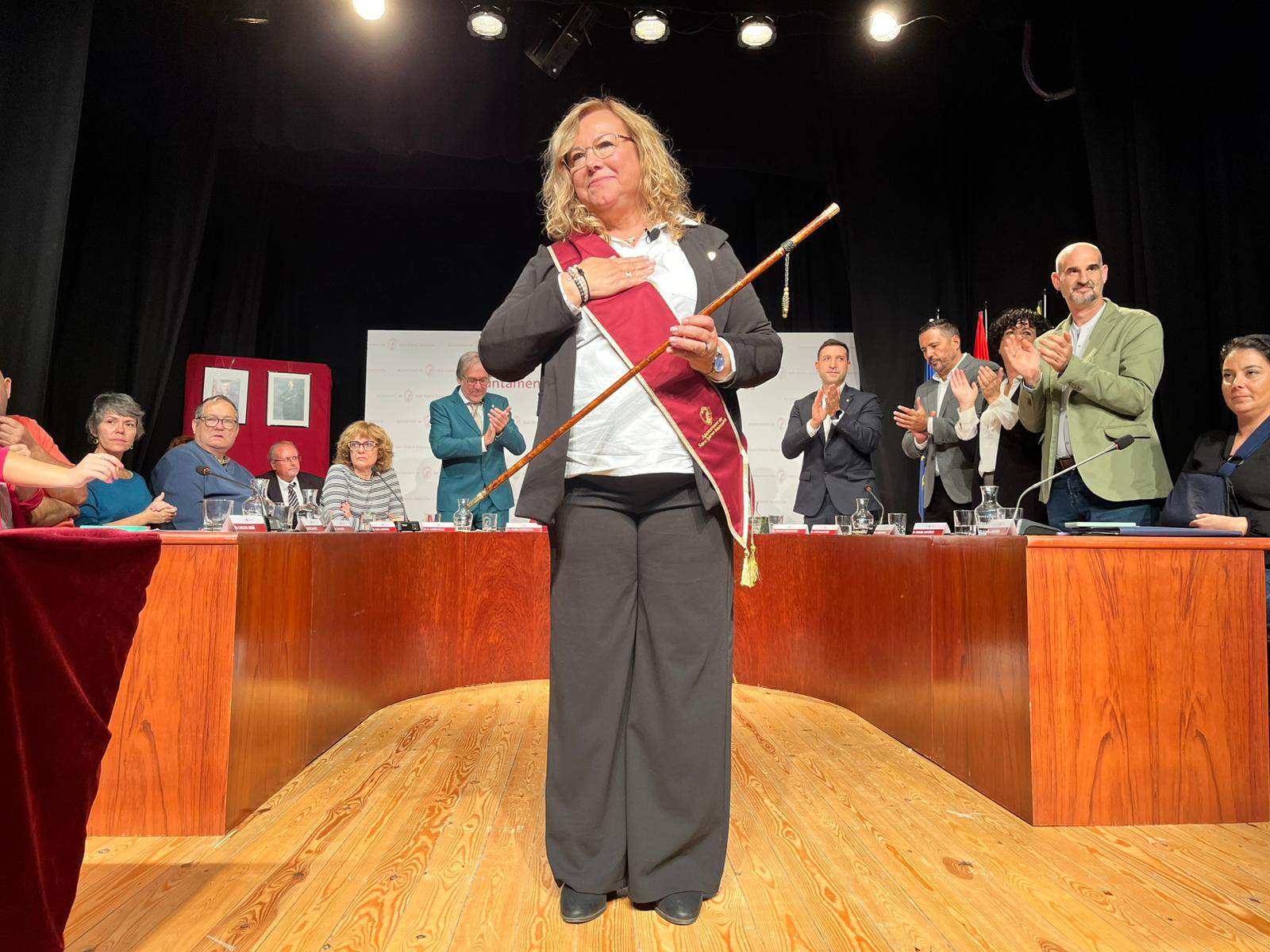 La socialista Roser Brosed, nueva alcaldesa de Sant Esteve Sesrovires La socialista Roser Brosed, nueva alcaldesa de Sant Esteve Sesrovires