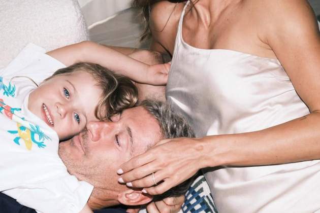 Robert Lewandowski y Anna Lewandowska con su hija pequeña / Instagram