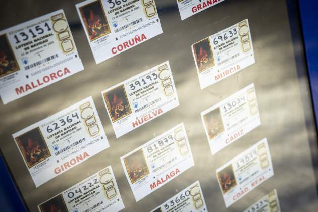 Recurs gent gran, obres, sants estació, sagrada familia, panellets pastisseria La Palma, castanyes, tardor23 Recurs gent gran, obres, sants estació, sagrada familia, panellets pastisseria La Palma, castanyes, tardor23