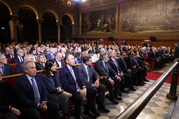 Autoridades acto Espanyol 125 aniversario / Foto: RCD Espanyol Autoridades acto Espanyol 125 aniversario / Foto: RCD Espanyol