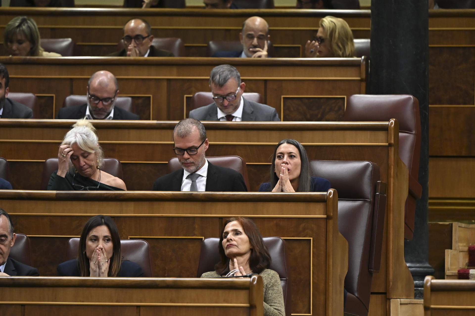 El primer pleno después de la ruptura entre Junts y Sánchez: cinco abstenciones y dos derrotas del PSOE El primer pleno después de la ruptura entre Junts y Sánchez: cinco abstenciones y dos derrotas del PSOE