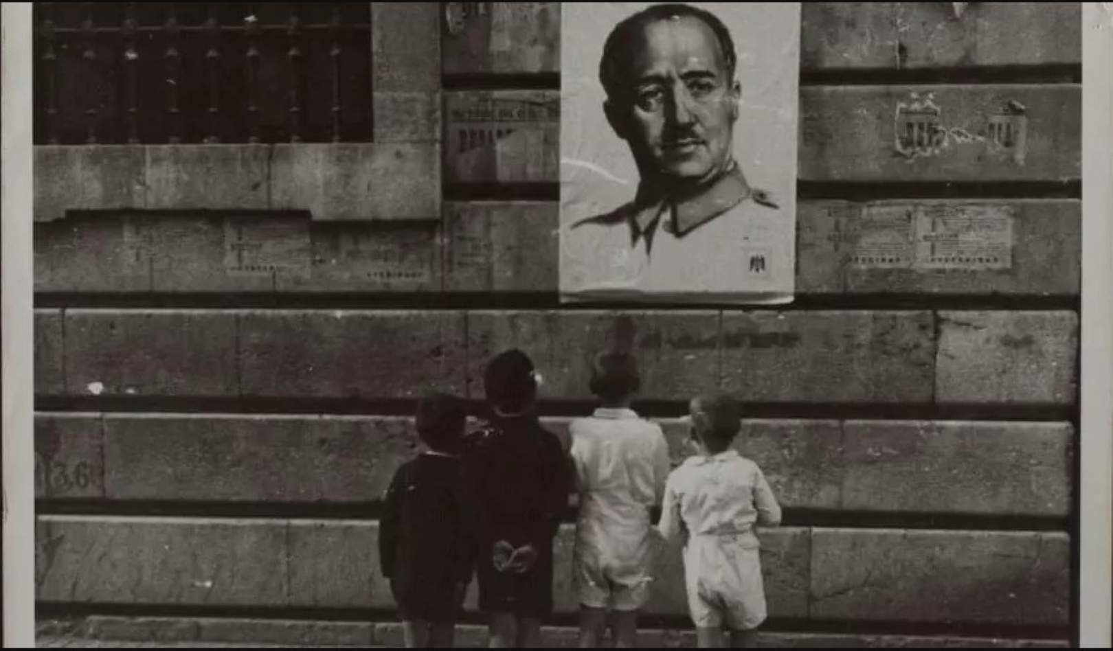 ¿Cómo poner freno al discurso desacomplejadamente franquista entre los jóvenes en las aulas? ¿Cómo poner freno al discurso desacomplejadamente franquista entre los jóvenes en las aulas?