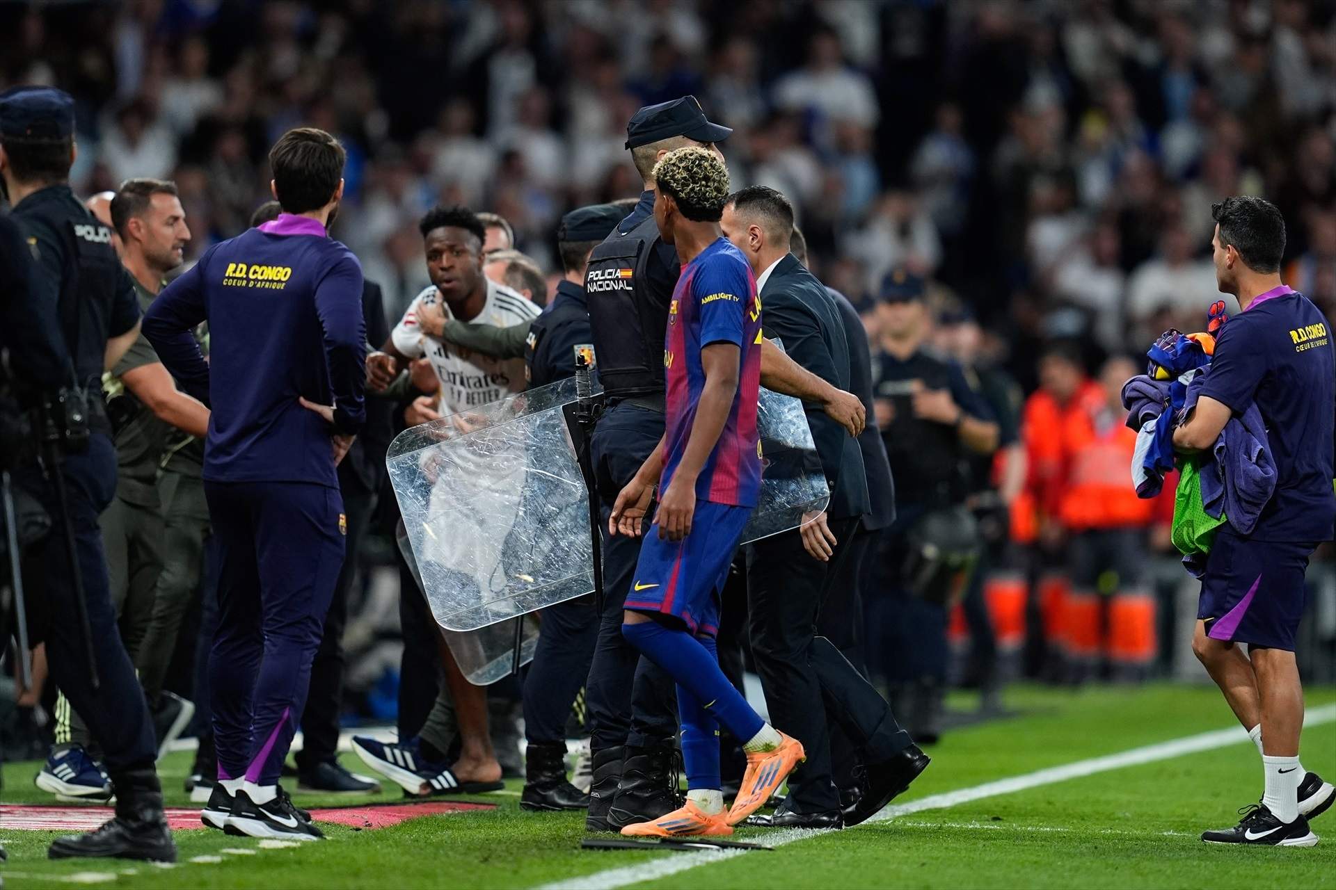 La tangana del Clàssic ja té càstig definitiu: les queixes del Reial Madrid no fan efecte La tangana del Clàssic ja té càstig definitiu: les queixes del Reial Madrid no fan efecte