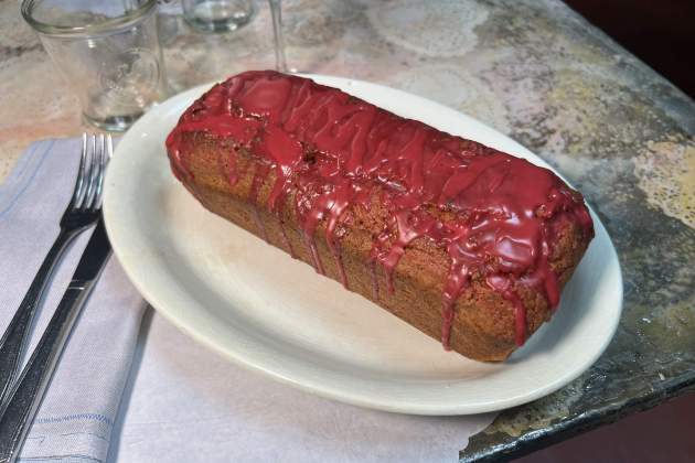 Pastís de remolatxa 3 plats Ada Parellada. / Foto: Raquel Sánchez Pastís de remolatxa 3 plats Ada Parellada. / Foto: Raquel Sánchez