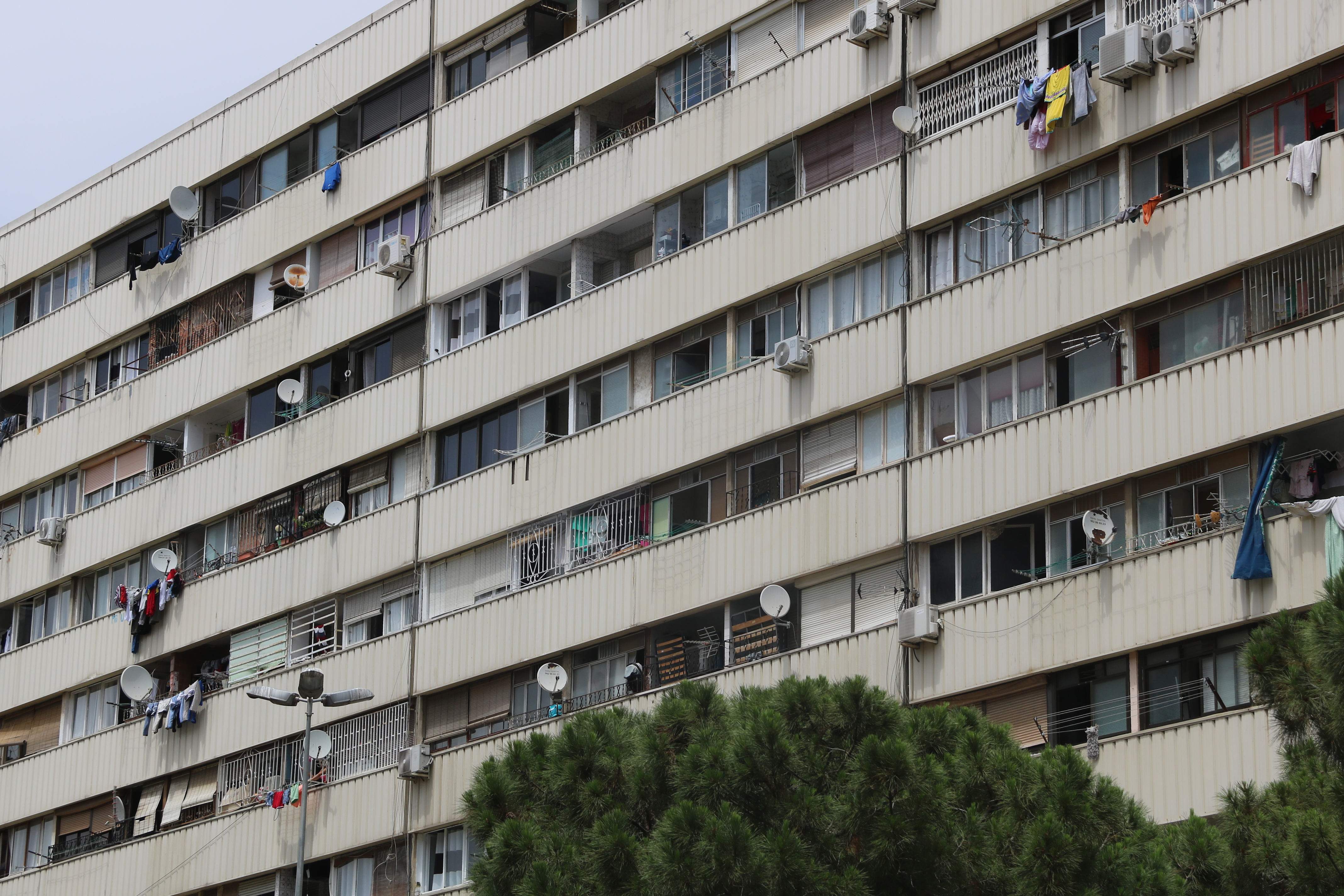 El Govern preveu invertir 113 milions en habitatge social i equipaments per “transformar” la Mina El Govern preveu invertir 113 milions en habitatge social i equipaments per “transformar” la Mina