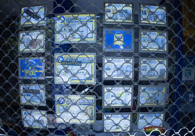 EuropaPress 6850585 escaparate inmobiliaria 10 julio 2025 madrid espana precio vivienda usada EuropaPress 6850585 escaparate inmobiliaria 10 julio 2025 madrid espana precio vivienda usada