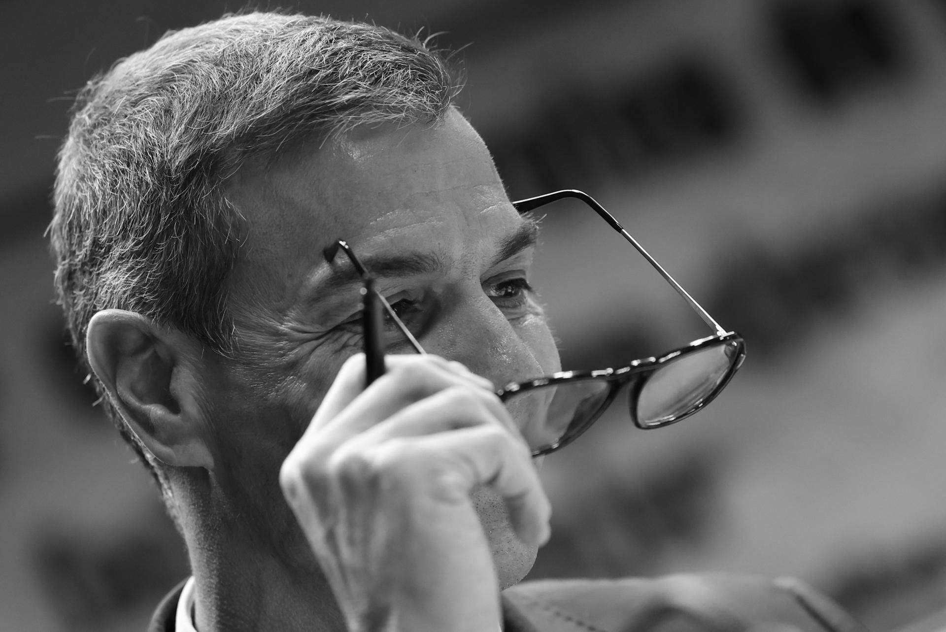 Unas portadas conservadoras enfadadas suben el tono ante la amnesia de Sánchez Unas portadas conservadoras enfadadas suben el tono ante la amnesia de Sánchez