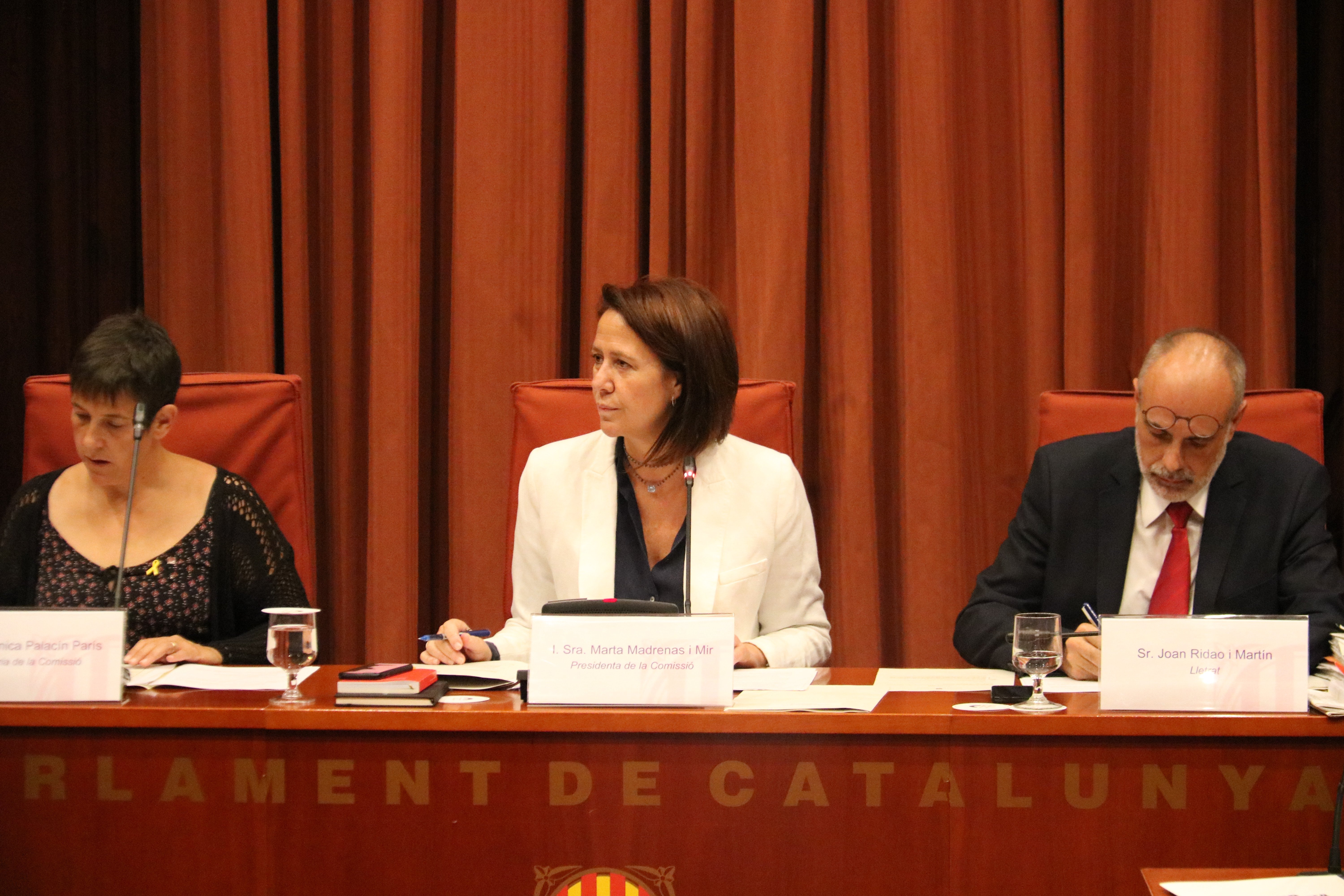 Independentistas y comunes llevan al pleno el debate sobre la suspensión de diputados