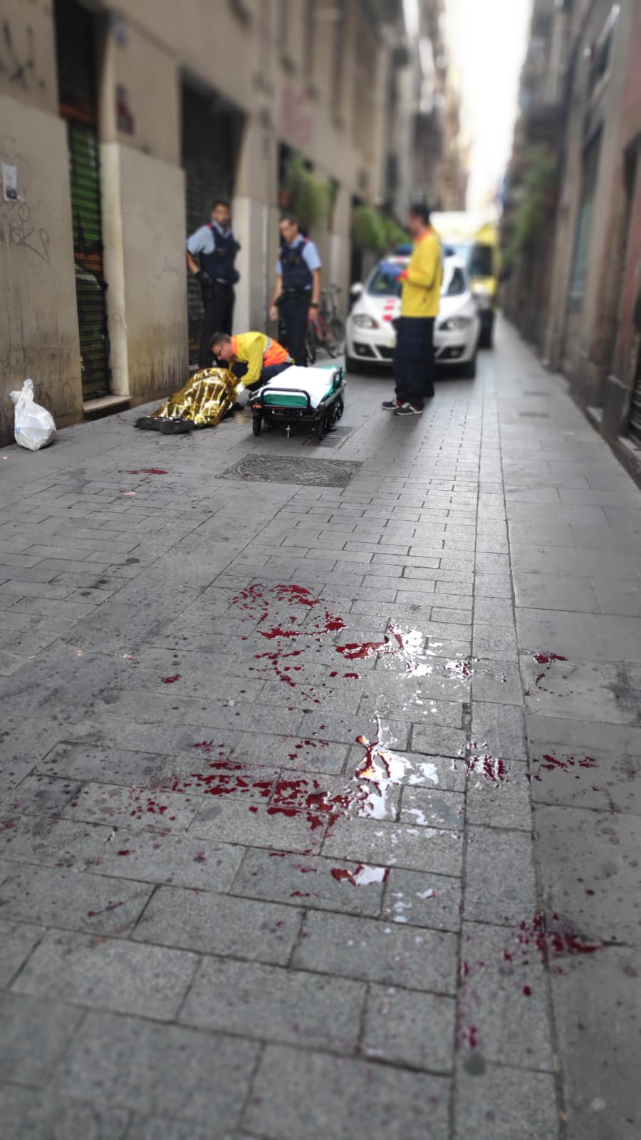 agressió carrer carretes el raval