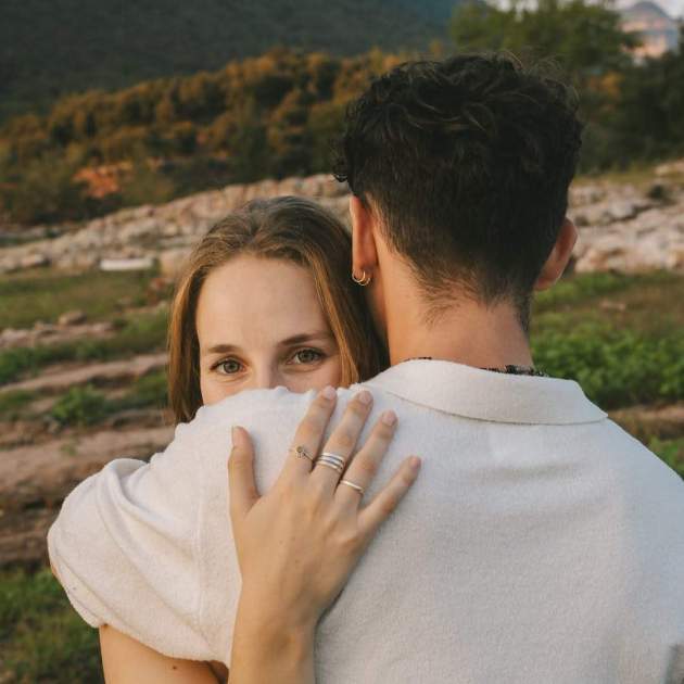 Oriol de Ramon i la Judit, la seva nòvia / Instagram @byclararuiz Oriol de Ramon i la Judit, la seva nòvia / Instagram @byclararuiz