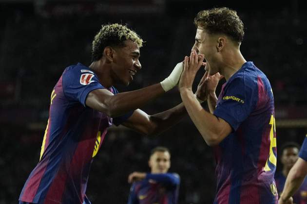 Lamine Yamal Fermín López Barça / Foto: EFE